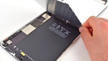 LÀM THẾ NÀO ĐỂ SỬA IPAD BỊ HỎNG PIN
