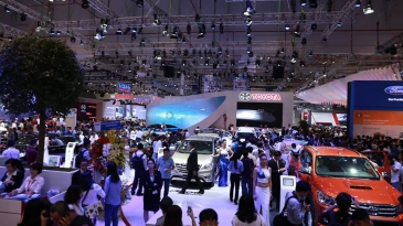 Triển lãm Vietnam Motor Show