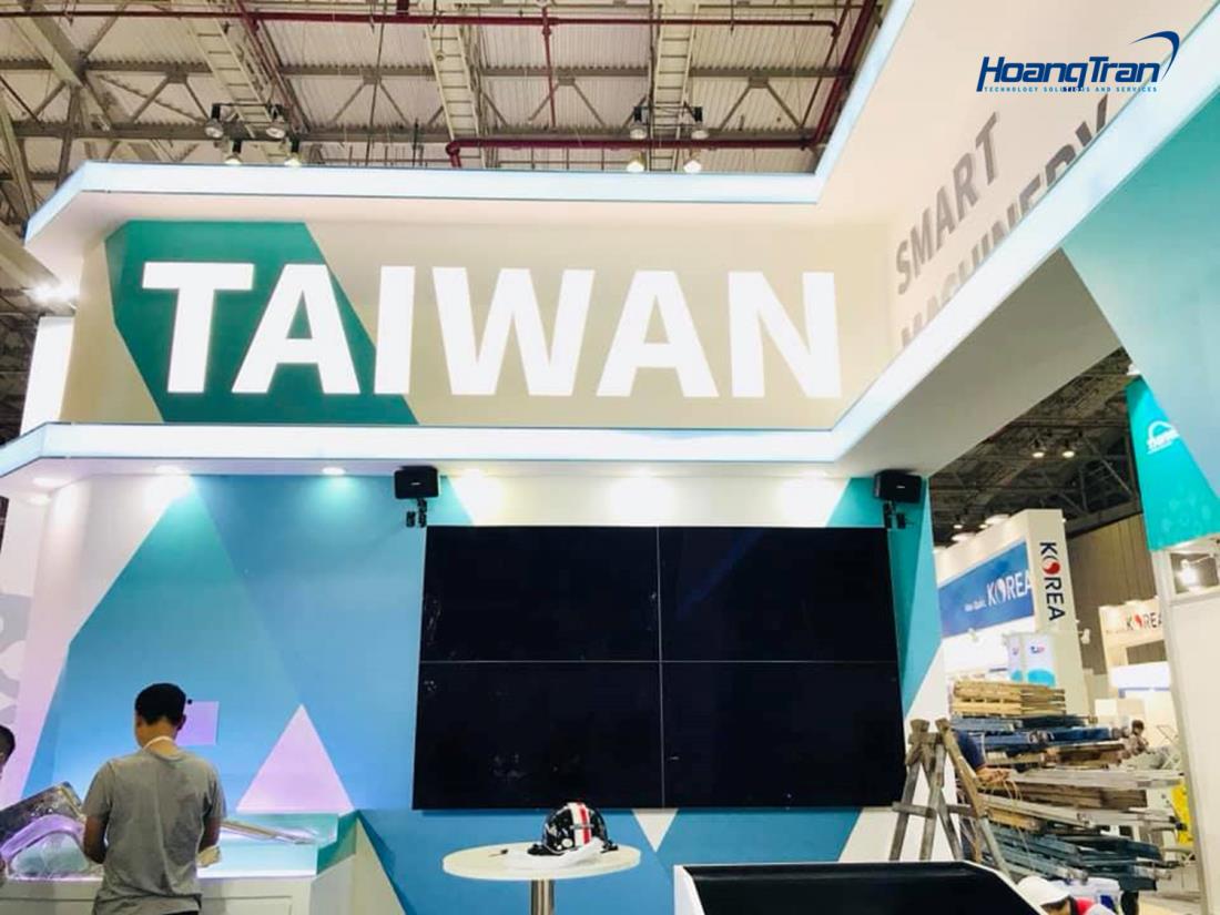 Hệ thống màn hình tivi LCD hiện đại do Hoàng Trần cho thuê & lắp đặt